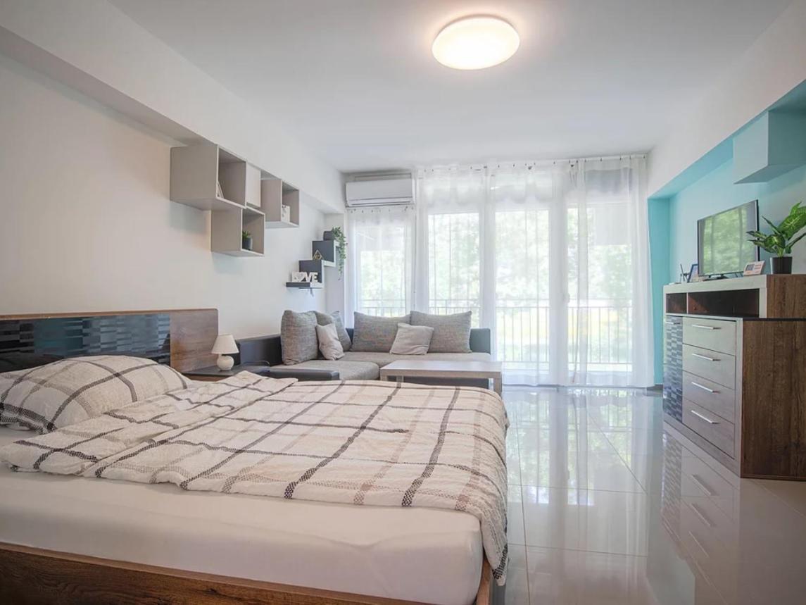 Tisza Gyongye Apartmanhaz Lägenhet Szeged Exteriör bild